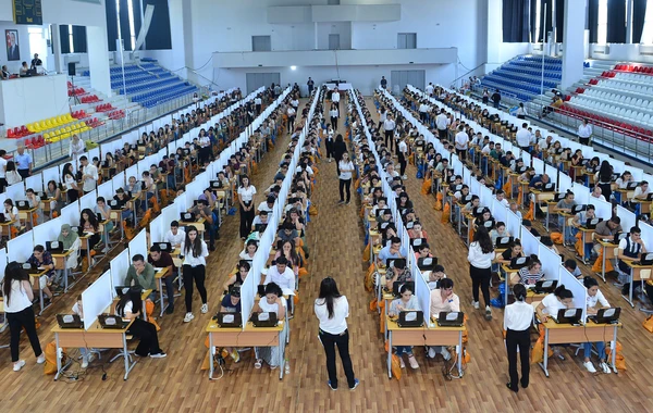 Azərbaycanda bu şəxslər də sertifikatlaşdırmadan keçəcəklər