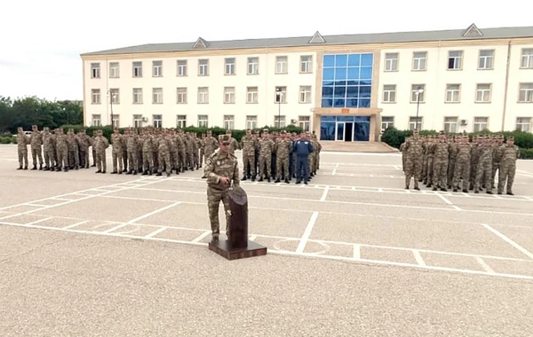 Hərbi Hava Qüvvələrində təkmilləşdirmə kursunun ilk buraxılış mərasimi keçirilib - FOTO