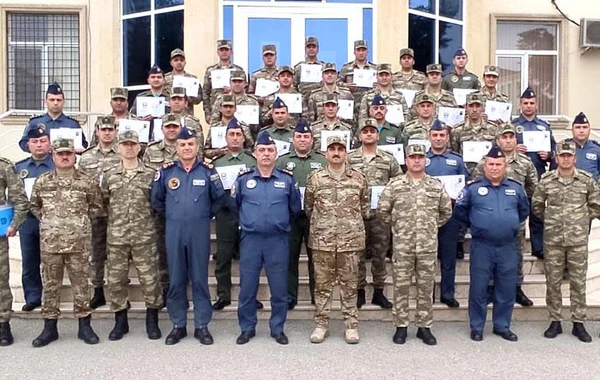 Hərbi Hava Qüvvələrində təkmilləşdirmə kursunun ilk buraxılış mərasimi keçirilib - FOTO