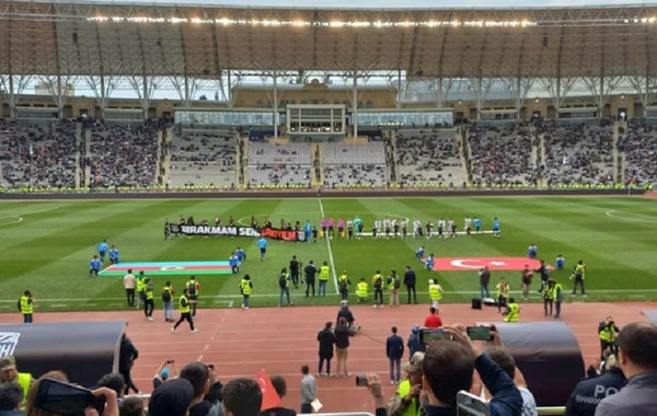 "Sabah" - "Beşiktaş" oyununda 6 qol vurulub, qalib müəyyənləşməyib - YENİLƏNİB - 7
