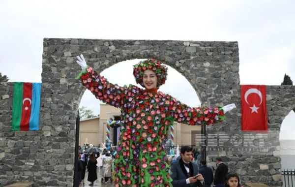 Heydər Əliyevin 100 illik yubileyinə həsr olunan “Ailə Festivalı” keçirilib - FOTO
