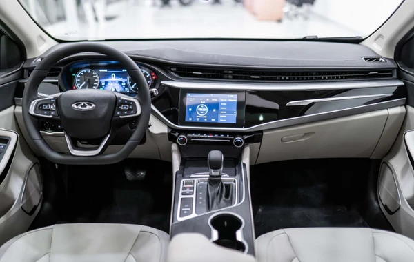 CHERY brendinin yeni 29 900 AZN olan sedan modeli artıq Bakıda! - FOTO