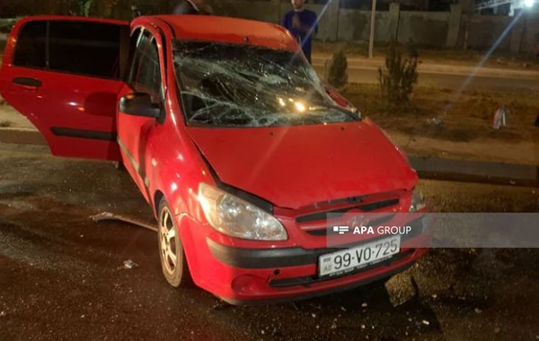 В Баку столкнулись легковой автомобиль и "КамАЗ", пострадали 5 человек - ФОТО
