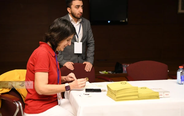 Azərbaycandakı Türkiyə vətəndaşlarının səsverməsi başlayıb - FOTO - YENİLƏNİB