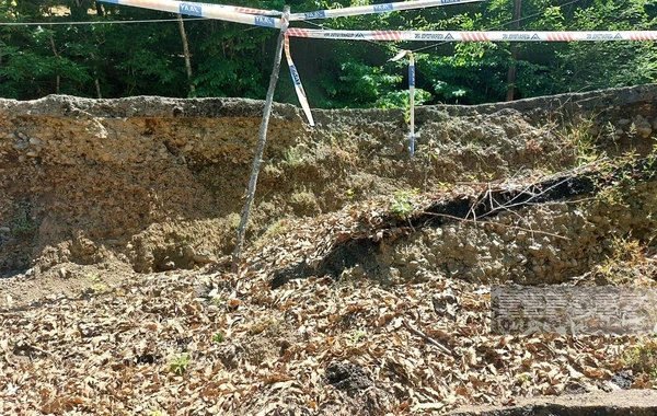 В Азербайджане из-за оползня разрушена дорога, соединяющая семь сел - ФОТО