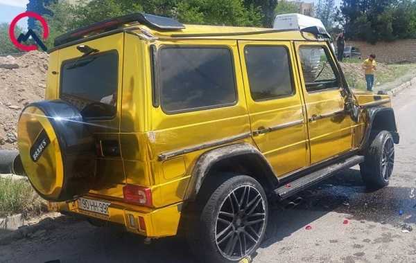 В Гяндже Gelandewagen люкс-класса попал в ДТП - ФОТО