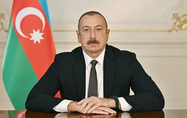Dünya liderləri İlham Əliyevi təbrik edirlər