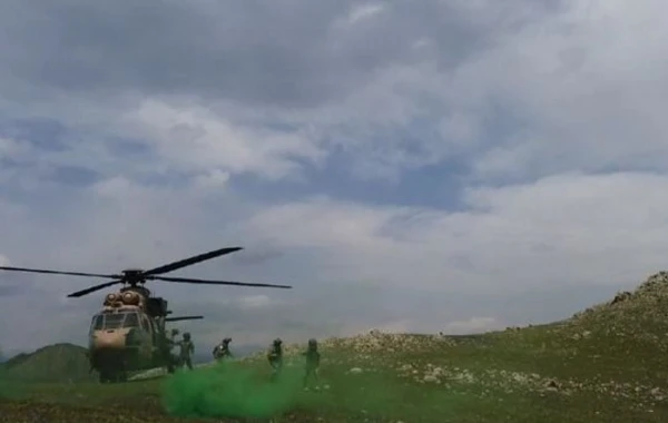 Азербайджанские военнослужащие продемонстрировали высокий профессионализм на учениях "Гейдар Алиев-2023" - ФОТО