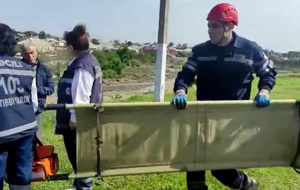 Azərbaycanda sel nəticəsində ölənlərin cəsədi çaydan çıxarılıb - FOTO
