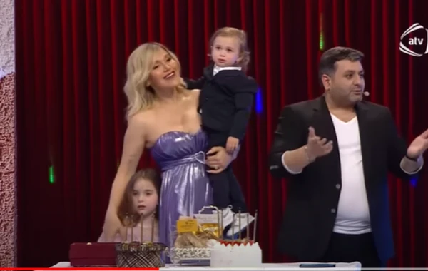 Rəqsanə azyaşlı övladları ilə İLK DƏFƏ EFİRƏ ÇIXDI - VİDEO