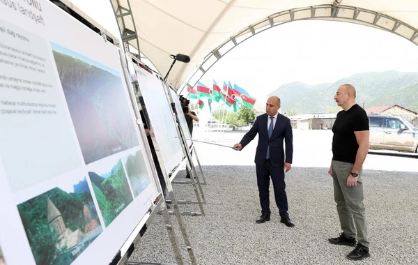 Azərbaycan Prezidenti Kəlbəcər şəhərində məktəb binasının təməlini qoyub - FOTO