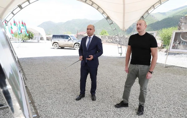 Azərbaycan Prezidenti Kəlbəcər şəhərində məktəb binasının təməlini qoyub - FOTO