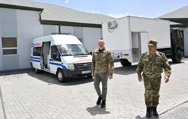 Prezident İlham Əliyev Kəlbəcərdə hərbi hospitalın açılışında iştirak edib - FOTO
