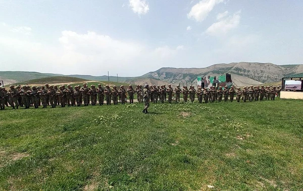 Hərbi vəzifəlilərin təlim toplanışı başa çatıb - FOTO/VİDEO