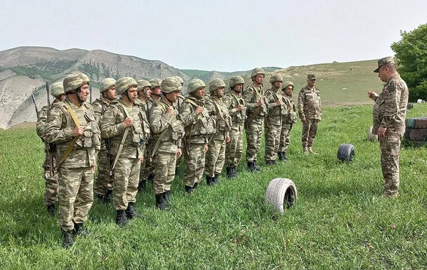 Hərbi vəzifəlilərin təlim toplanışı başa çatıb - FOTO/VİDEO