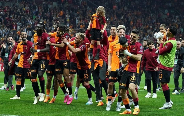 "Qalatasaray"dan transfer həmləsi - "Fənərbağça" da istəyirdi - FOTO