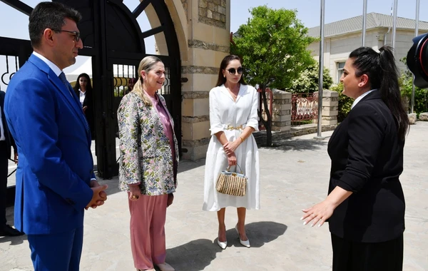 Azərbaycanın və İsrailin birinci xanımları Qala Arxeoloji-Etnoqrafik Muzey Kompleksində olublar - FOTO