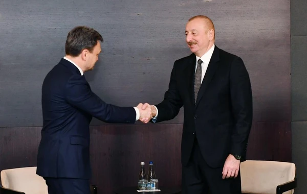 İlham Əliyev Kişineuda Moldovanın Baş naziri ilə görüşüb - FOTO