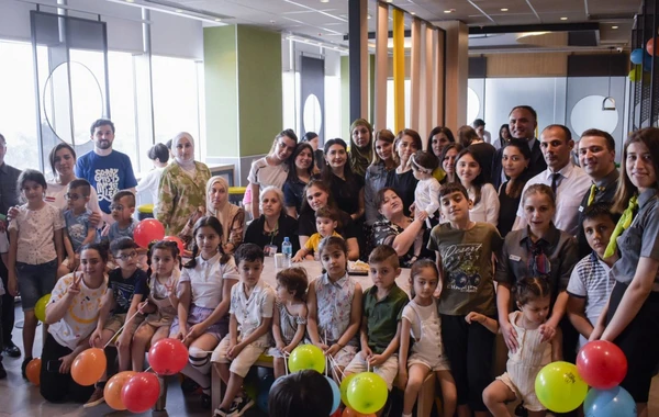 Xətai rayonunun İH-nin təşəbbüsü və təşkilatçılığı, McDonald’s və Blue Rezidens-in dəstəyi ilə şəhid uşaqları üçün tədbir keçirilib - FOTO