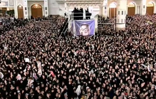 Xomeyninin “Böyük şeytan” ilə əlaqələri - VİDEO