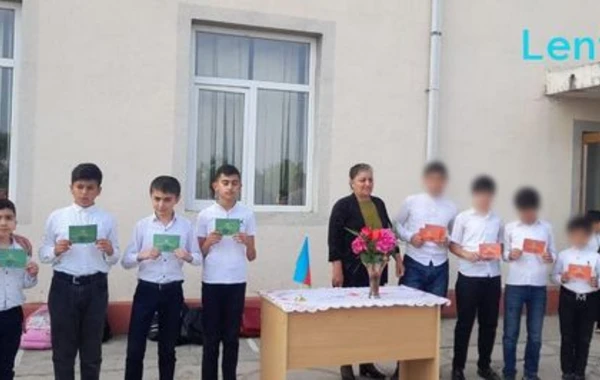 Azərbaycanda məktəbdə biabırçı hadisə: İntizamsız şagirdlərin şəkilləri paylaşıldı - FOTO