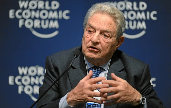 Soros fonduna nəzarəti oğluna təhvil verir