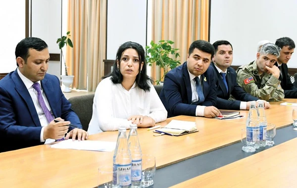 Prezidentin Naxçıvandakı səlahiyyətli nümayəndəsi gənclərlə görüşüb - FOTO