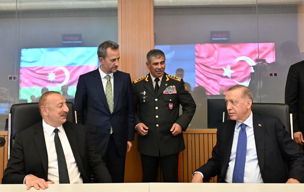 Президенты Азербайджана и Турции приняли участие в открытии нового ЦКП ВВС - ОБНОВЛЕНО + ФОТО