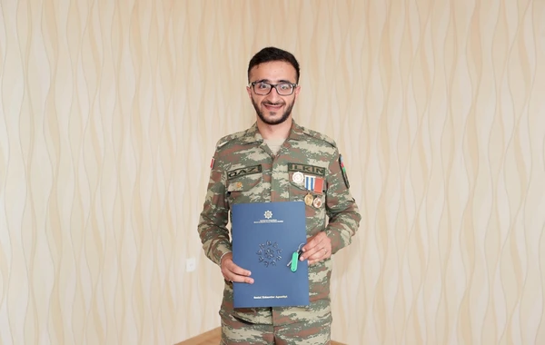 Şəhid ailələrinə və müharibə ilə əlaqədar əlilliyi olan şəxslərə 100 mənzil və fərdi ev təqdim edilib - FOTO