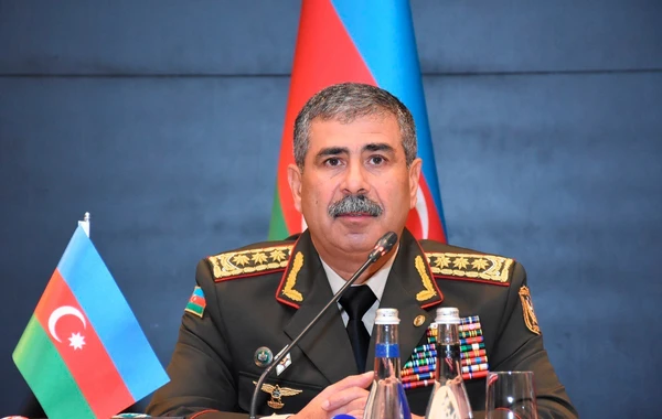 Zakir Həsənov Qurban bayramı münasibətilə ordunu təbrik edib