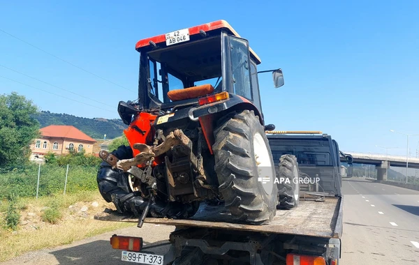 Lənkəranda traktor pikapla toqquşub, 3 nəfər xəsarət alıb - FOTO
