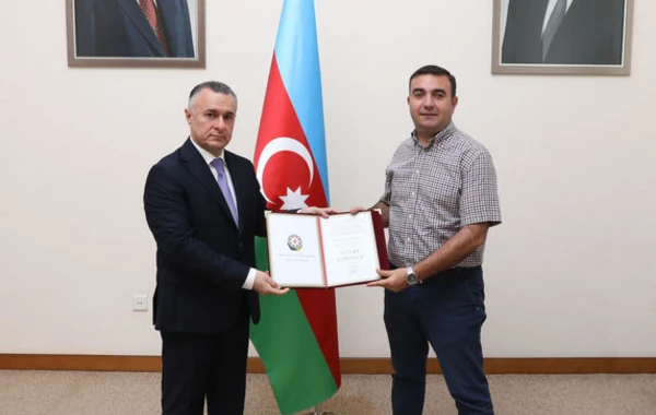 SN-də işğaldan azad edilmiş ərazilərdə xüsusi fərqlənən bir qrup tibb işçisi “Fəxri Fərman”la təltif edilib - FOTO