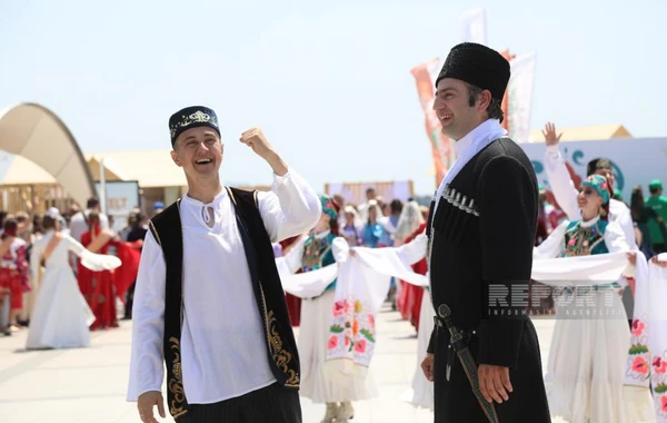Bakıda tatarların milli bayramı keçirilib -  FOTO - YENİLƏNİB