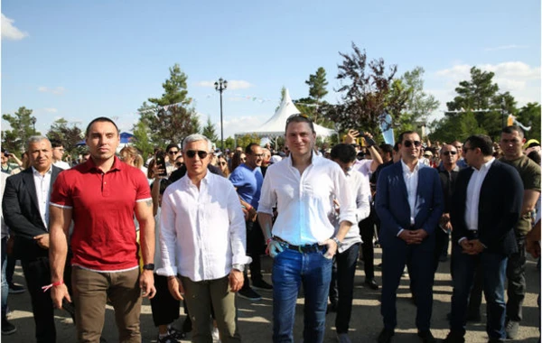 В Азербайджане прошел первый Фестиваль воздушных шаров - ФОТО