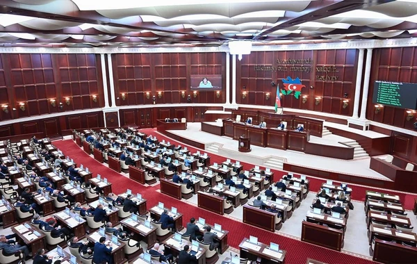 Milli Məclisin növbədənkənar sessiyasının növbəti iclasının gündəliyi açıqlanıb