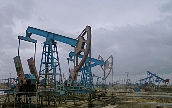 Azərbaycan nefti UCUZLAŞIB