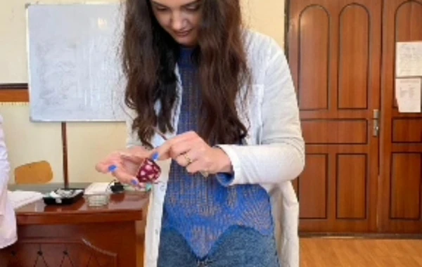 Öldürülən ana ilə körpəsinin FOTOları