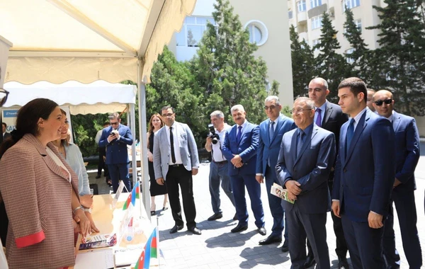 KOBİA və Bakı Biznes Universiteti memorandum imzalayıb - FOTO