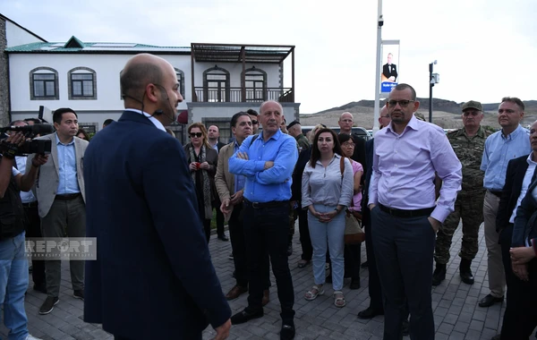 Xarici diplomatlar Ağalı kəndində olublar - FOTO