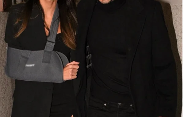 Dilan Çiçek Deniz təcili olaraq xəstəxanaya aparıldı - FOTO