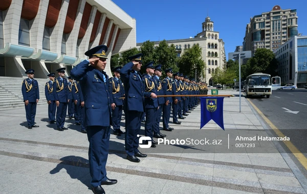 Военное шествие в Баку - ФОТОРЕПОРТАЖ