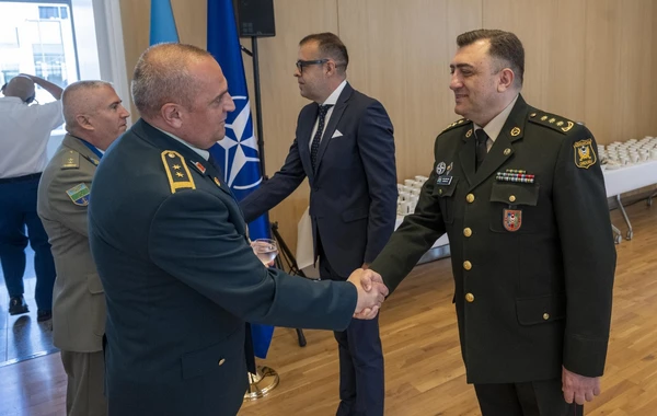 NATO-nun mənzil-qərargahında Azərbaycanın Silahlı Qüvvələr Günü qeyd edilib - FOTO