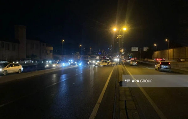 Bakıda yük avtomobili beş maşına çırpılıb, xəsarət alanlar var - FOTO/VİDEO