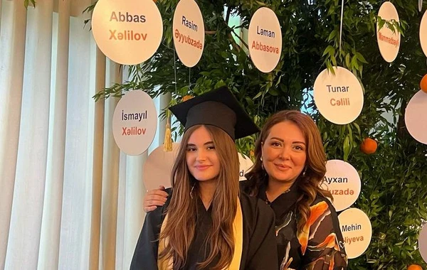 Tanınmış aparıcı qızının məzun gecəsindən FOTOlarını paylaşdı