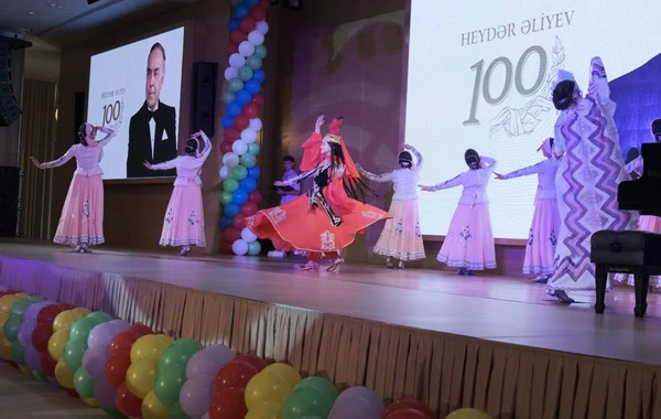 FHN-in “Heydər Əliyev ili”nə həsr olunan beynəlxalq yarışa və ümumrespublika birinciliyinə yekun vurulub - FOTO