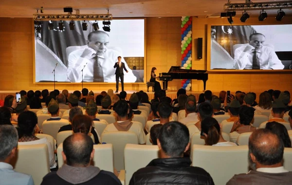 FHN-in “Heydər Əliyev ili”nə həsr olunan beynəlxalq yarışa və ümumrespublika birinciliyinə yekun vurulub - FOTO