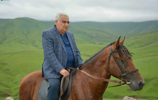 Əhəd Abıyev sakinlərlə görüşə ATLA GETDİ - FOTO