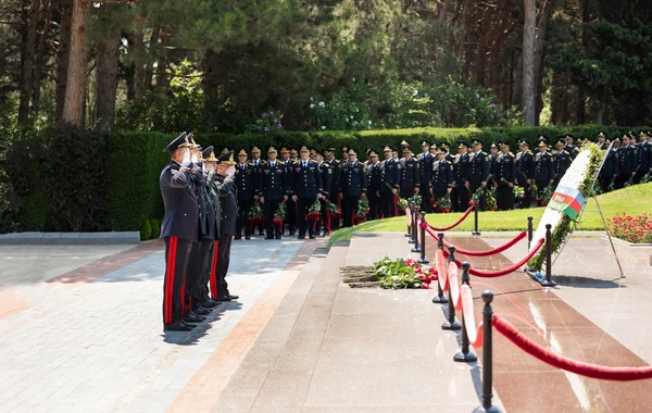 DİN-də “Polis Günü”nə həsr olunmuş təntənəli mərasim keçirilib - FOTO/VİDEO