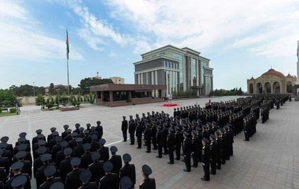 DİN-də “Polis Günü”nə həsr olunmuş təntənəli mərasim keçirilib - FOTO/VİDEO