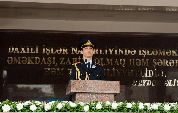 DİN-də “Polis Günü”nə həsr olunmuş təntənəli mərasim keçirilib - FOTO/VİDEO